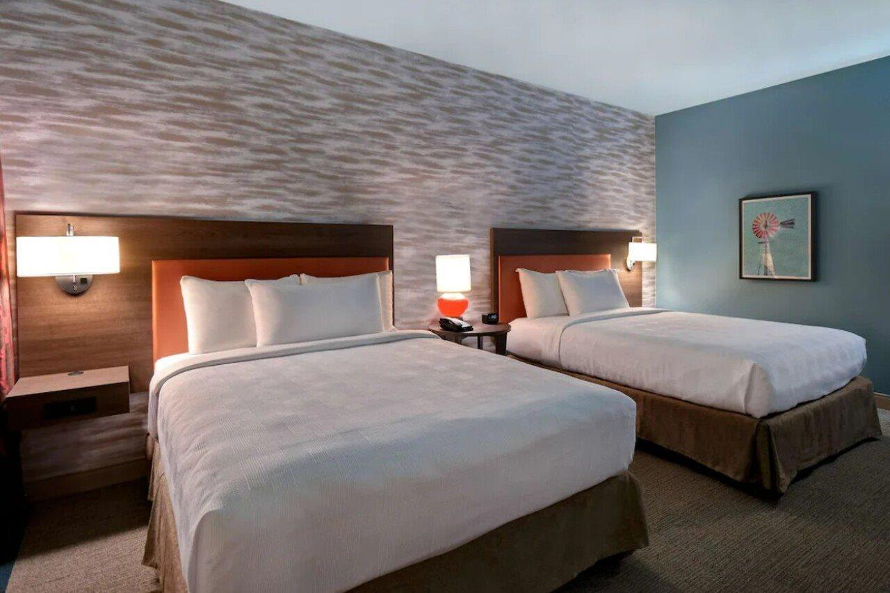 Home2 Suites By Hilton Odessa Bagian luar foto
