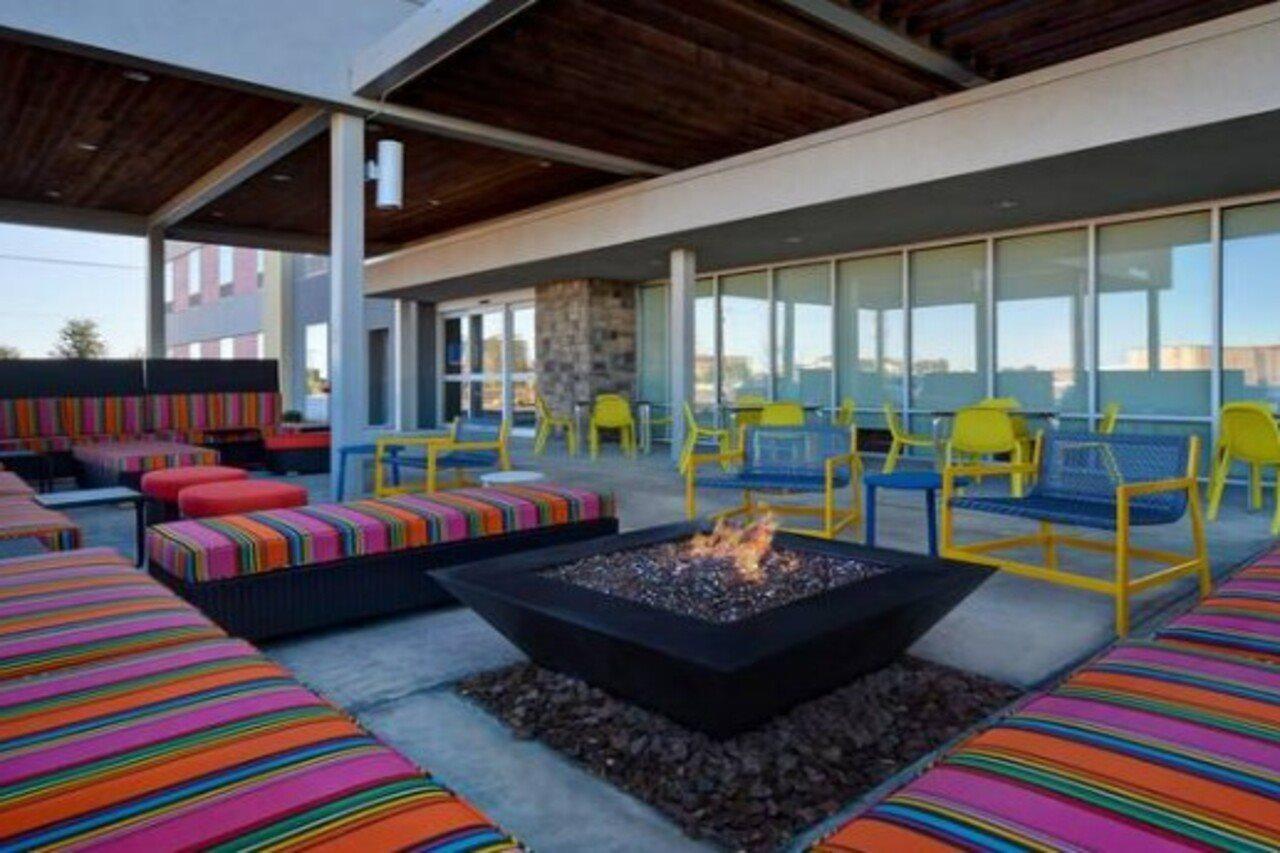 Home2 Suites By Hilton Odessa Bagian luar foto