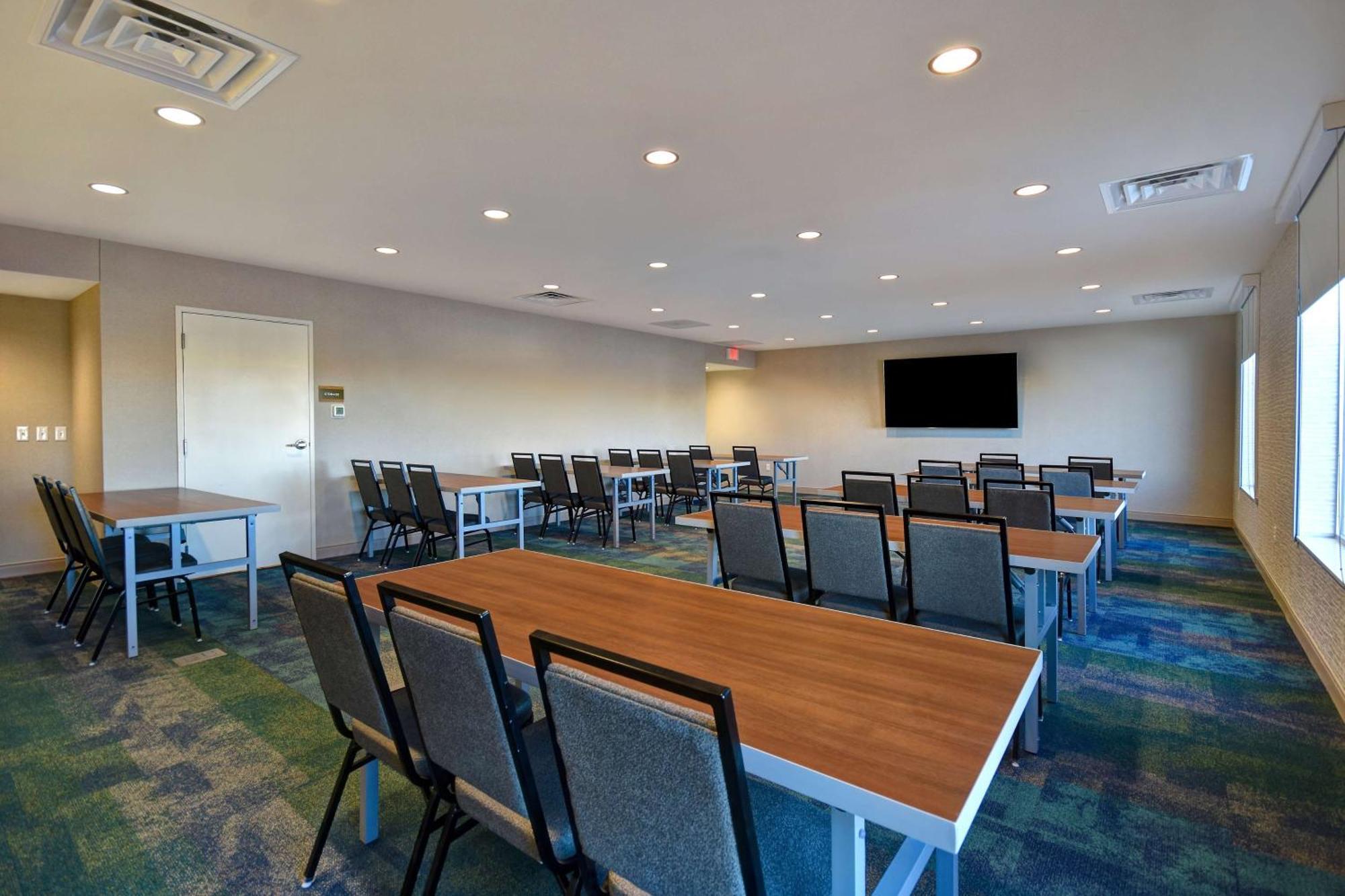 Home2 Suites By Hilton Odessa Bagian luar foto