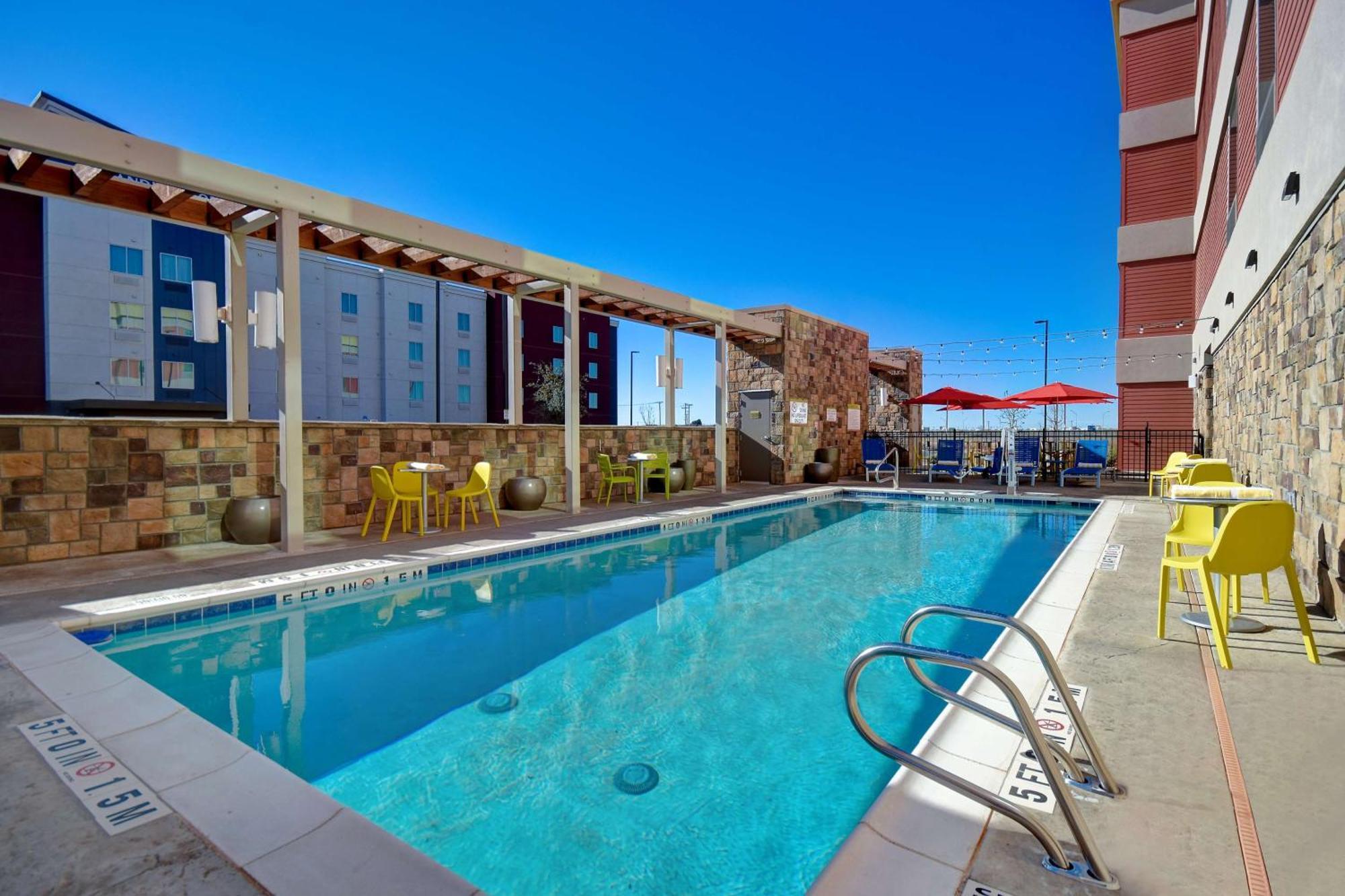Home2 Suites By Hilton Odessa Bagian luar foto